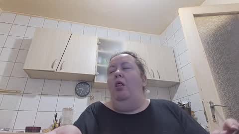 Snapshot of bethnorth chatting on 03-04-25, 05:32 bethnorth online show from 03-04-25, 05:32