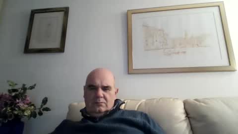 Snapshot of betta1 chatting on 12-16-25, 07:19 betta1 online show from 12-16-25, 07:19