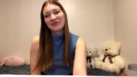 Mia online show from 01-16-26, 03:49