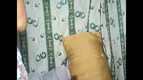 betty_83 online show from 02-11-25, 10:39