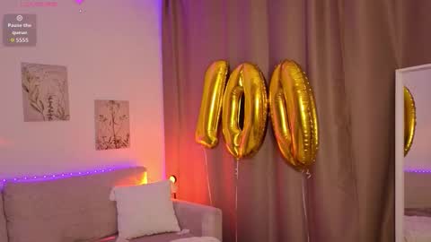 bettyyy online show from 11-07-25, 11:05