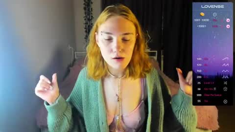 Snapshot of betty_witchy chatting on 12-05-24, 01:36 Dory make me happier online show from 12-05-24, 01:36