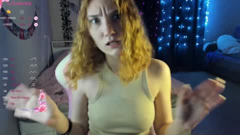 Snapshot of betty_witchy chatting on 12-23-24, 01:18 Dory make me happier online show from 12-23-24, 01:18