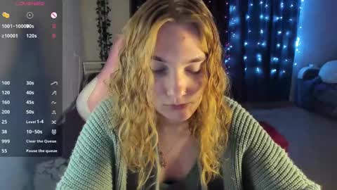 Snapshot of betty_witchy chatting on 02-21-25, 01:00 Dory make me happier online show from 02-21-25, 01:00