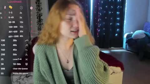 Snapshot of betty_witchy chatting on 03-12-25, 05:13 Dory make me happier online show from 03-12-25, 05:13