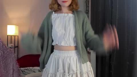 Snapshot of betty_witchy chatting on 10-02-25, 03:24 Dory make me happier online show from 10-02-25, 03:24