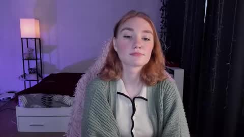 Snapshot of betty_witchy chatting on 11-04-25, 03:05 Dory make me happier online show from 11-04-25, 03:05