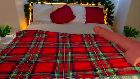 Betty online show from 12-21-25, 08:49