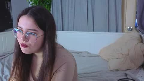 Snapshot of bettywatkins chatting on 12-03-25, 10:19 bettywatkins online show from 12-03-25, 10:19