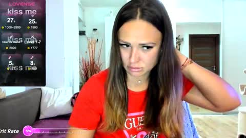   BeyonceDoll       Twitter DollBeyonce    online show from 09-15-25, 08:42