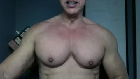 BGDKMUSCLEGUY - SELECTED BY CHATURBATE AS A TOP BROADCASTER FOR 2023 online show from 11-14-25, 06:28