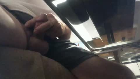 Snapshot of bgf32054 chatting on 09-09-25, 04:45 Bigfish123 online show from 09-09-25, 04:45