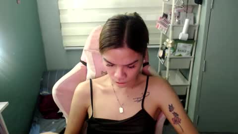 Snapshot of bheefuck52 chatting on 05-24-26, 05:34 bhee52 online show from 05-24-26, 05:34