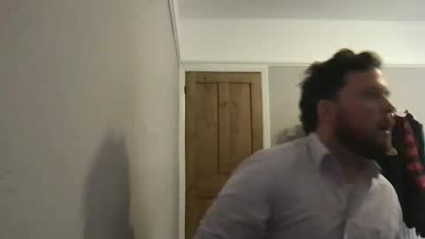 Snapshot of bhm2022 chatting on 09-25-25, 02:21 bhm2022 online show from 09-25-25, 02:21