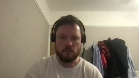 Snapshot of bhm2022 chatting on 10-16-25, 05:03 bhm2022 online show from 10-16-25, 05:03