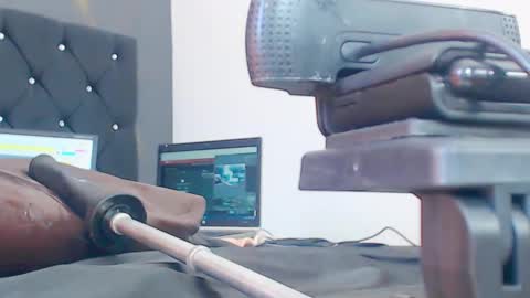 Snapshot of biakalia chatting on 12-15-25, 05:44 biakalia online show from 12-15-25, 05:44