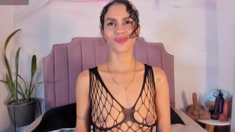 Snapshot of bianca_angel_ chatting on 11-01-25, 08:00 bianca_angel_ online show from 11-01-25, 08:00