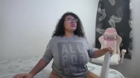 Snapshot of bianca_boobs chatting on 02-27-25, 07:34 Bianca Tuesday to Sunday from 2am to 6am UTC-5 online show from 02-27-25, 07:34