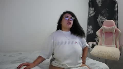 Snapshot of bianca_boobs chatting on 09-20-25, 09:54 Bianca Tuesday to Sunday from 2am to 6am UTC-5 online show from 09-20-25, 09:54