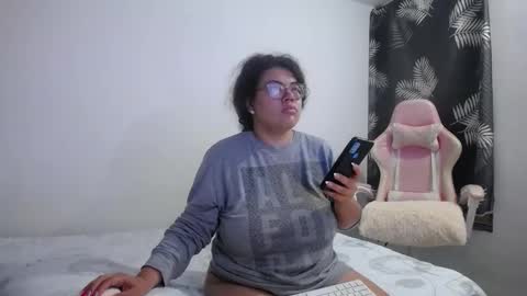 Bianca Tuesday to Sunday from 2am to 6am UTC-5 online show from 03-02-26, 09:16