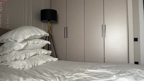 Bianca  online show from 12-17-24, 09:16