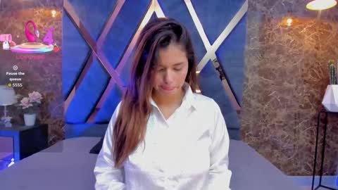 bianca_vega_ online show from 12-15-25, 11:14