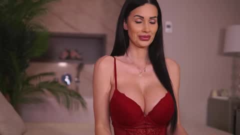 Snapshot of biancacain chatting on 05-05-26, 01:19 Bianca online show from 05-05-26, 01:19