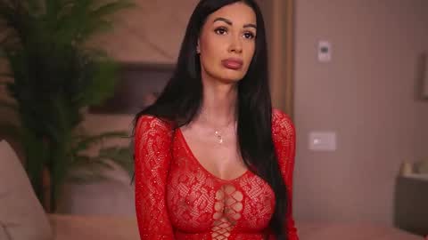 Snapshot of biancacain chatting on 05-11-26, 02:45 Bianca online show from 05-11-26, 02:45