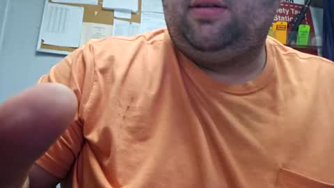 Snapshot of bienguero chatting on 08-08-26, 01:30 Bienguero online show from 08-08-26, 01:30