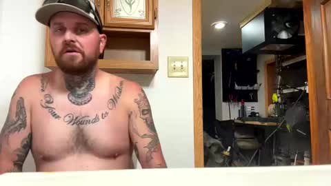 big1one1218 online show from 10-12-25, 08:46