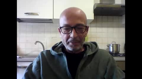 Snapshot of big23italy chatting on 10-11-25, 11:53 big23italy online show from 10-11-25, 11:53