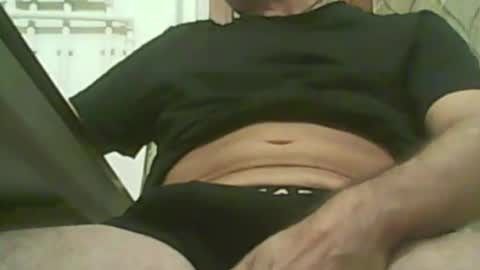 Snapshot of big23italy chatting on 10-27-25, 06:45 big23italy online show from 10-27-25, 06:45