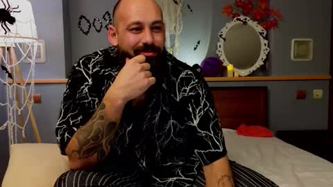 Rustam online show from 10-28-25, 09:06