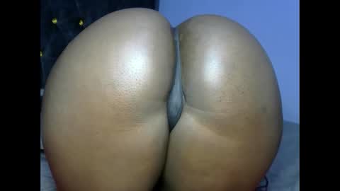 Snapshot of big_black_bootyy chatting on 10-27-25, 11:58 bbw online show from 10-27-25, 11:58