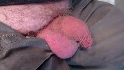 Snapshot of big_bums_4me chatting on 10-03-25, 04:26 Big Bums 4me online show from 10-03-25, 04:26