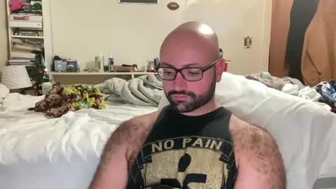 Snapshot of bigbackmuscles1296 chatting on 09-17-25, 11:50 Mr. Muscle Monster online show from 09-17-25, 11:50