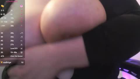 Snapshot of bigbittiesandfun chatting on 02-07-26, 03:21 bigbittiesandfun online show from 02-07-26, 03:21