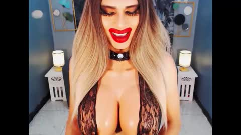 Loraine Cruz online show from 04-14-26, 11:27