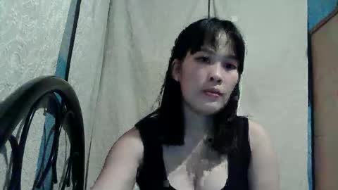 Snapshot of bigboobs_pinay chatting on 02-08-26, 02:42 bigboobs_pinay online show from 02-08-26, 02:42