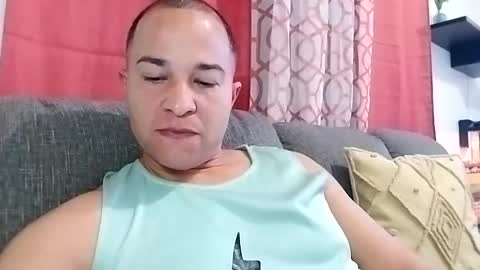 Snapshot of bigboom_85 chatting on 02-23-26, 12:13 Jay online show from 02-23-26, 12:13