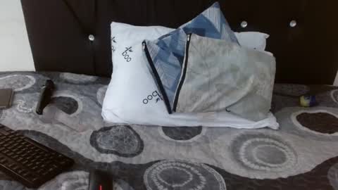 Bigbootyshaz online show from 12-17-24, 01:27