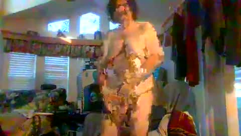 Snapshot of bigboy_604630544 chatting on 02-16-25, 01:49 bigboy_604630544 online show from 02-16-25, 01:49