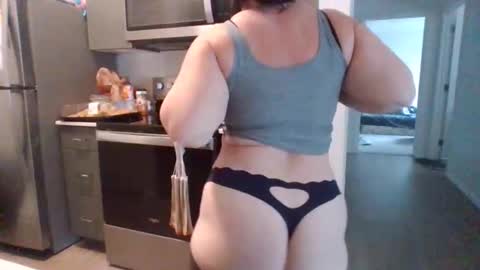 Snapshot of bigbutt35 chatting on 02-17-26, 07:09 bigbutt35 online show from 02-17-26, 07:09