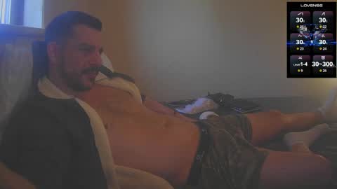 Jon - Im Straight online show from 12-16-25, 06:13