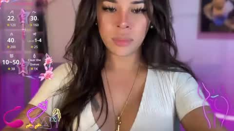 queen amanda online show from 01-18-25, 05:10