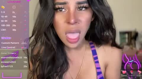 queen amanda online show from 11-04-25, 03:27