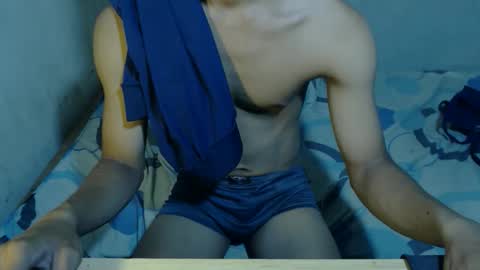 Snapshot of bigcockyummysex chatting on 10-27-25, 04:38 bigcockyummysex online show from 10-27-25, 04:38