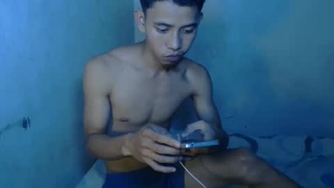 Snapshot of bigcockyummysex chatting on 10-28-25, 09:13 bigcockyummysex online show from 10-28-25, 09:13