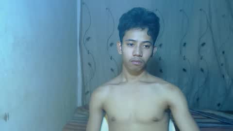 Snapshot of bigcockyummysex chatting on 11-24-25, 05:40 bigcockyummysex online show from 11-24-25, 05:40