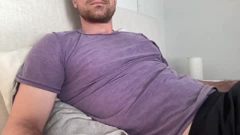 bigcollegecock69690 online show from 02-21-25, 06:48